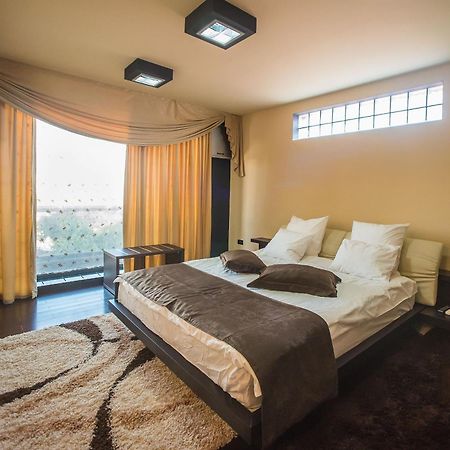 Simple Rooms Self Check In Bucharest Luaran gambar